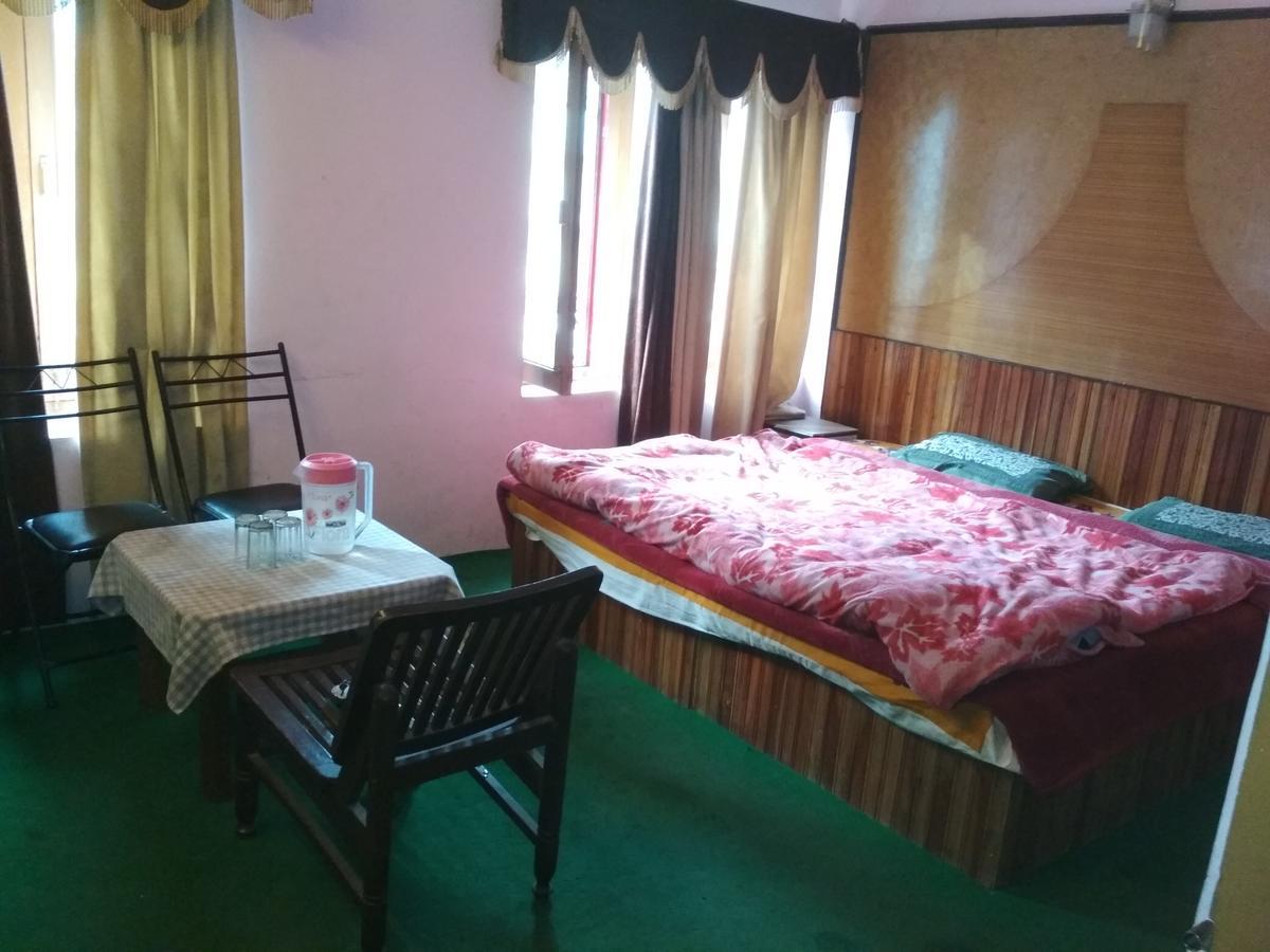 Himanshu Resorts Manāli Dış mekan fotoğraf